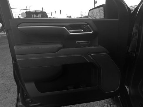 Used 2022 GMC Sierra 1500 Denali Ultimate image 13