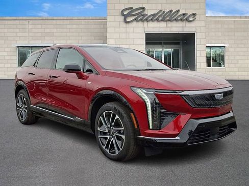 New 2025 Cadillac Optiq Sport 1 image 2
