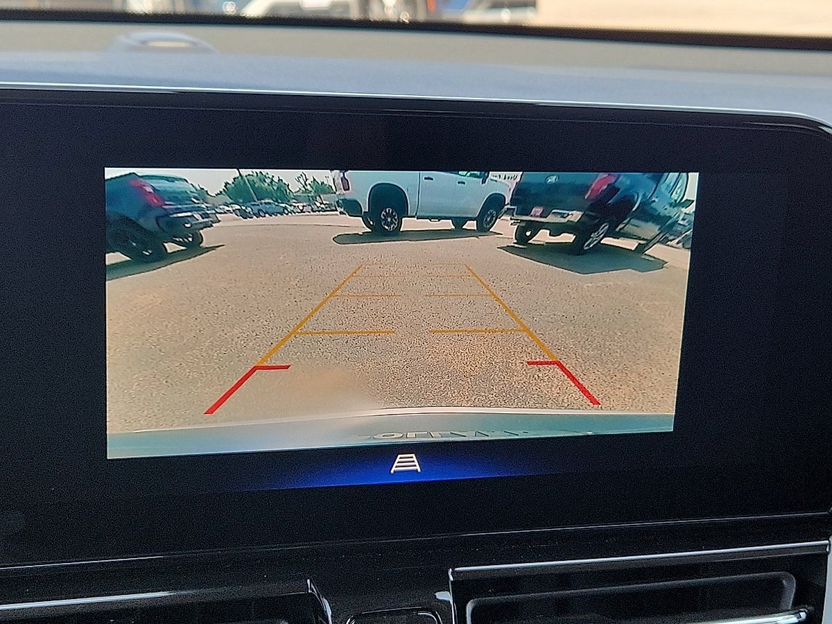 Used 2026 Chevrolet TrailBlazer LT FWD image 9