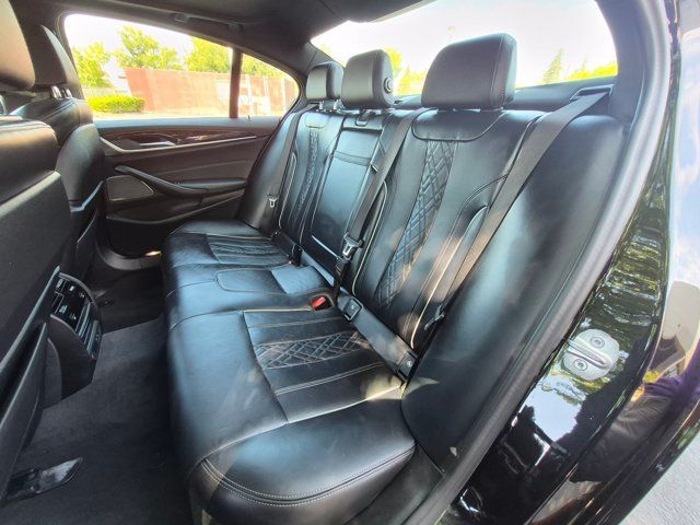 Certified 2023 BMW M550i xDrive AWD/4WD image 20