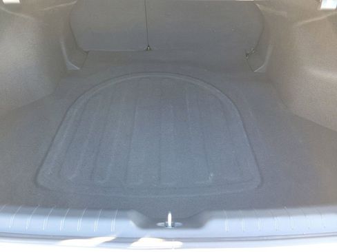 Used 2025 Kia K4 LXS image 8