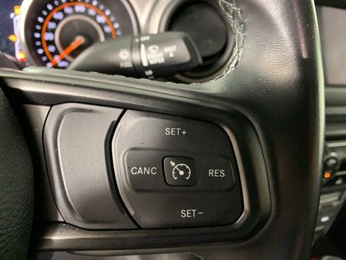 Used 2022 Jeep Wrangler Sport S image 20