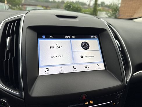 Used 2019 Ford Edge Titanium AWD/4WD image 36