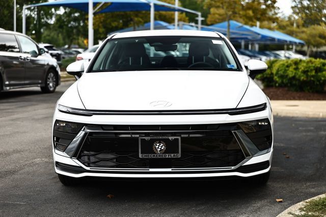 Certified 2025 Hyundai Sonata SE FWD image 13