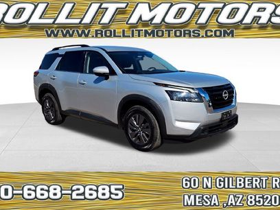 Used 2023 Nissan Pathfinder SV