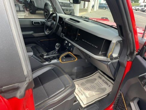 Used 2021 Ford Bronco Badlands AWD/4WD image 8