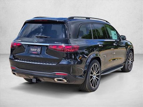 New 2026 Mercedes-Benz GLS 580 4MATIC image 5