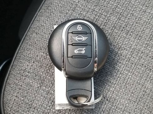 Used 2021 MINI Cooper Clubman S w/ Storage Package image 36