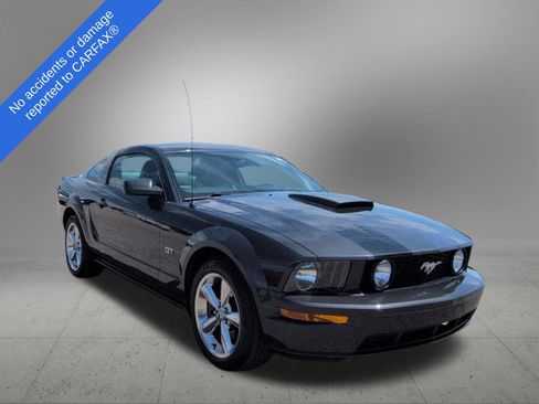 Used 2007 Ford Mustang GT Premium RWD image 9