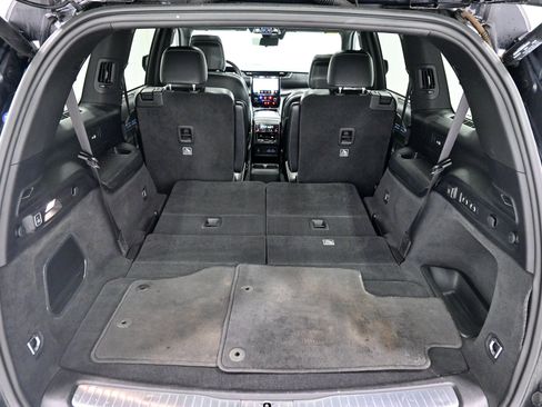 Used 2021 Jeep Grand Cherokee L Overland w/ Luxury Tech Group IV AWD/4WD image 44