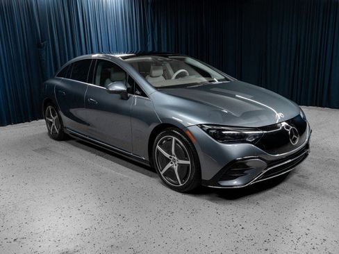Certified 2023 Mercedes-Benz EQE 350+ Sedan image 3