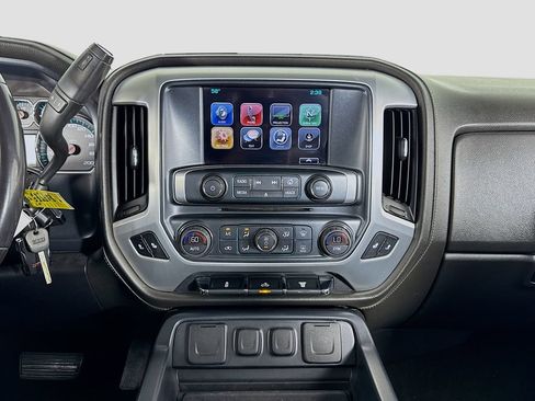 Used 2018 GMC Sierra 2500 SLE w/ SLE Fleet Preferred Package AWD/4WD image 12