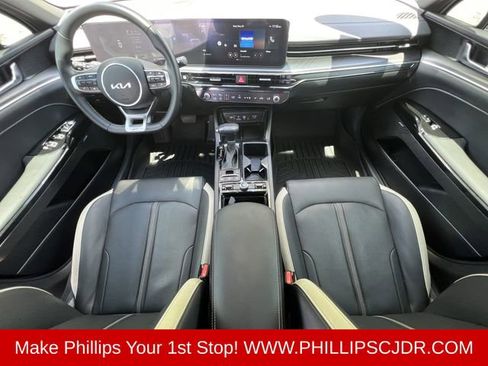 Used 2025 Kia K5 GT-Line w/ GT-Line Premium Package FWD image 13