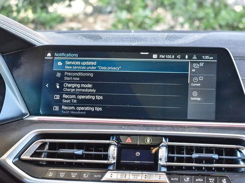 Used 2022 BMW X5 xDrive45e w/ M Sport Package image 13