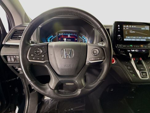 Used 2023 Honda Odyssey EX-L image 13