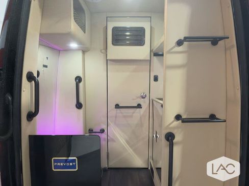 Used 2019 Mercedes-Benz Sprinter 170 Cargo image 14