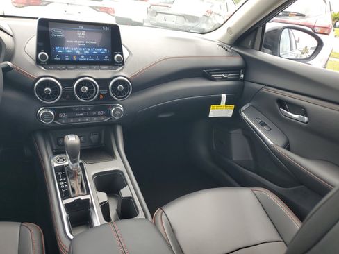 New 2025 Nissan Sentra SR w/ SR Premium Package image 14