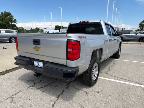 Used 2017 Chevrolet Silverado 1500 W/T AWD/4WD image 3