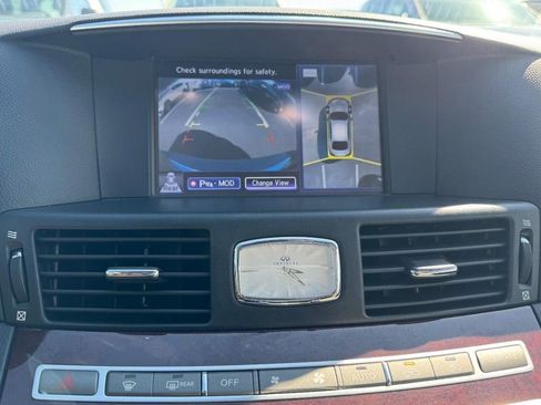 Used 2016 INFINITI Q70 3.7 image 23