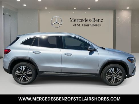 New 2026 Mercedes-Benz GLA 250 4MATIC image 6