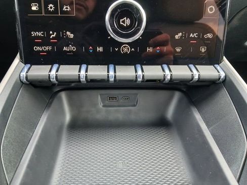 New 2026 GMC Terrain Elevation w/ Elevation Premium Package image 33