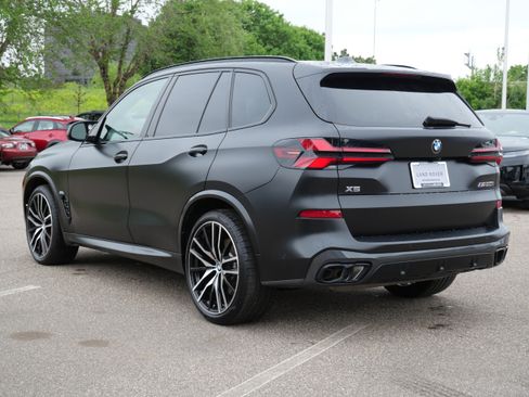 Used 2024 BMW X5 M60i AWD/4WD image 3