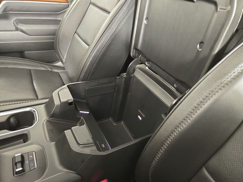 Certified 2024 GMC Sierra 2500 Denali w/ Denali Reserve Package AWD/4WD image 28