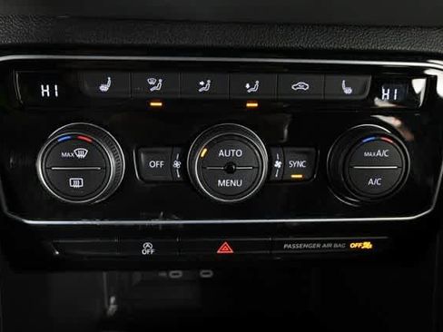 Certified 2023 Volkswagen Atlas Cross Sport SE w/ Black Wheel Package image 26