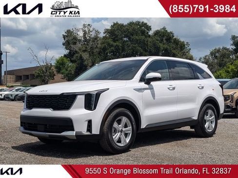 New 2026 Kia Sorento LX FWD image 1