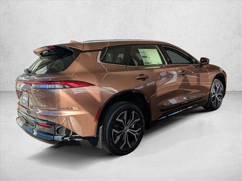 New 2026 Toyota Crown Signia image 2