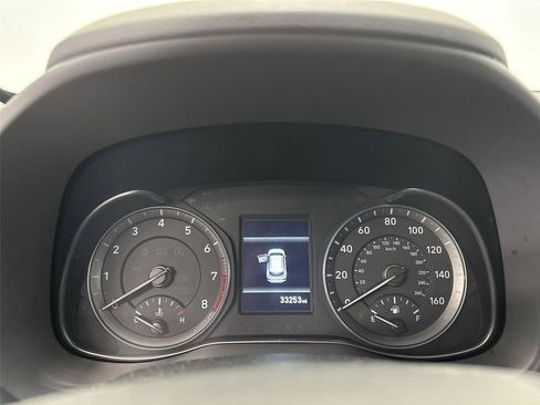 Used 2018 Hyundai Kona Limited AWD/4WD image 28