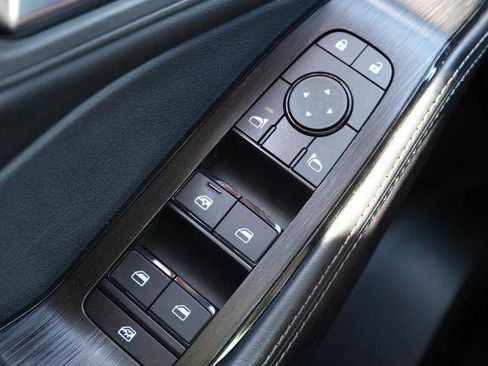 Certified 2024 Nissan Rogue SV w/ SV Premium Package image 19