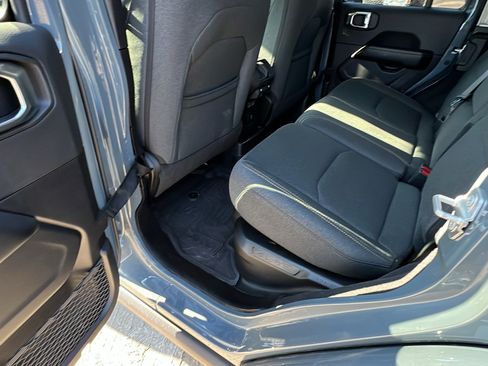 Used 2025 Jeep Wrangler Backcountry image 22