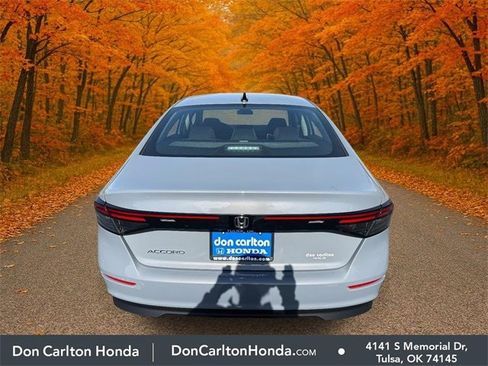 New 2025 Honda Accord SE image 4