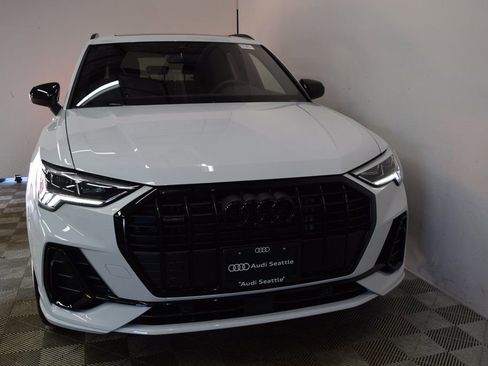 New 2025 Audi Q3 2.0T Premium Plus image 3