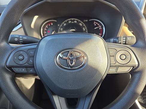 New 2025 Toyota RAV4 XLE image 14