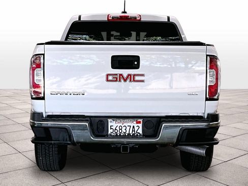 Used 2016 GMC Canyon SLT w/ Driver Alert Package image 6