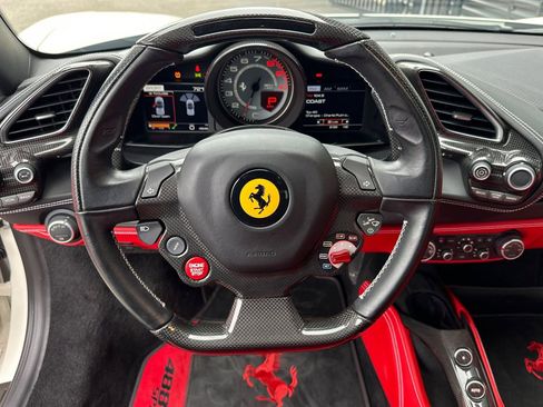 Used 2017 Ferrari 488 Spider image 15
