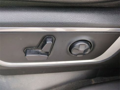 Used 2020 RAM 1500 Laramie image 21