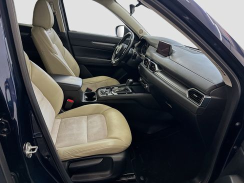 Used 2018 MAZDA CX-5 Touring image 32