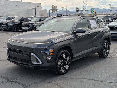 Certified 2025 Hyundai Kona SEL AWD/4WD image 10