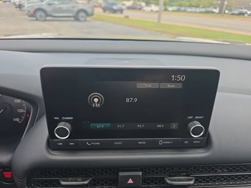 Used 2024 Honda HR-V LX image 18