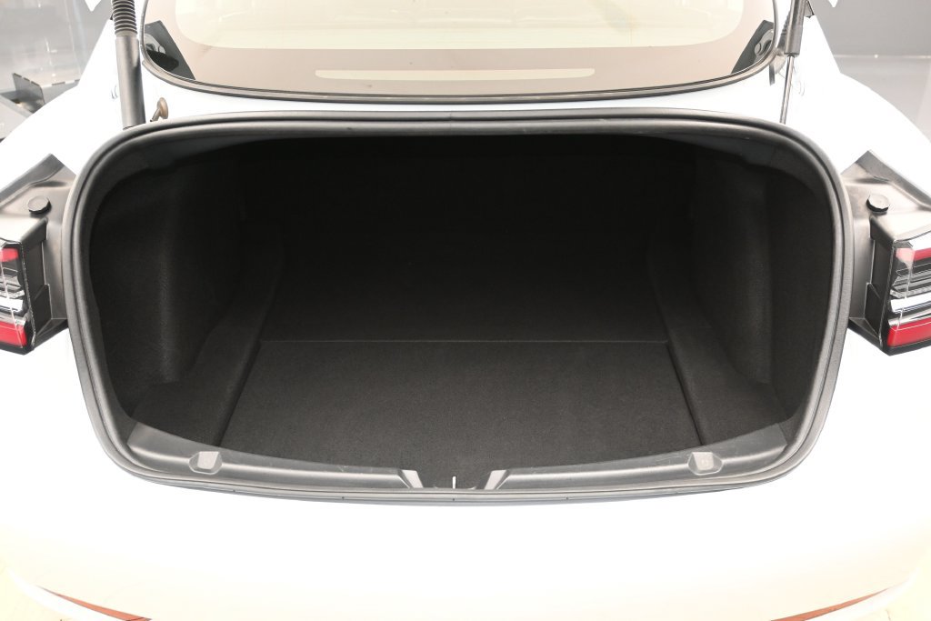 Used 2023 Tesla Model 3 Standard Range RWD image 10