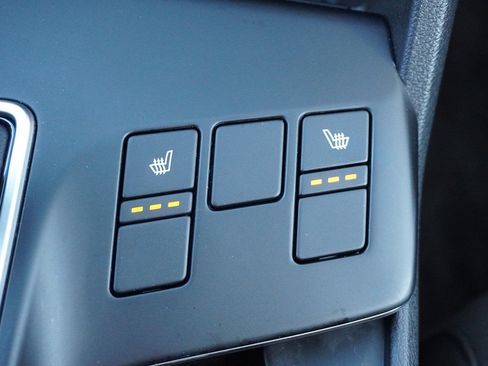 Used 2025 Kia Sportage LX image 44