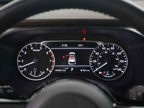 Used 2023 Nissan Rogue SL w/ SL Premium Package image 20