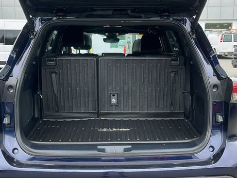 Certified 2024 Toyota Highlander XSE AWD/4WD image 25