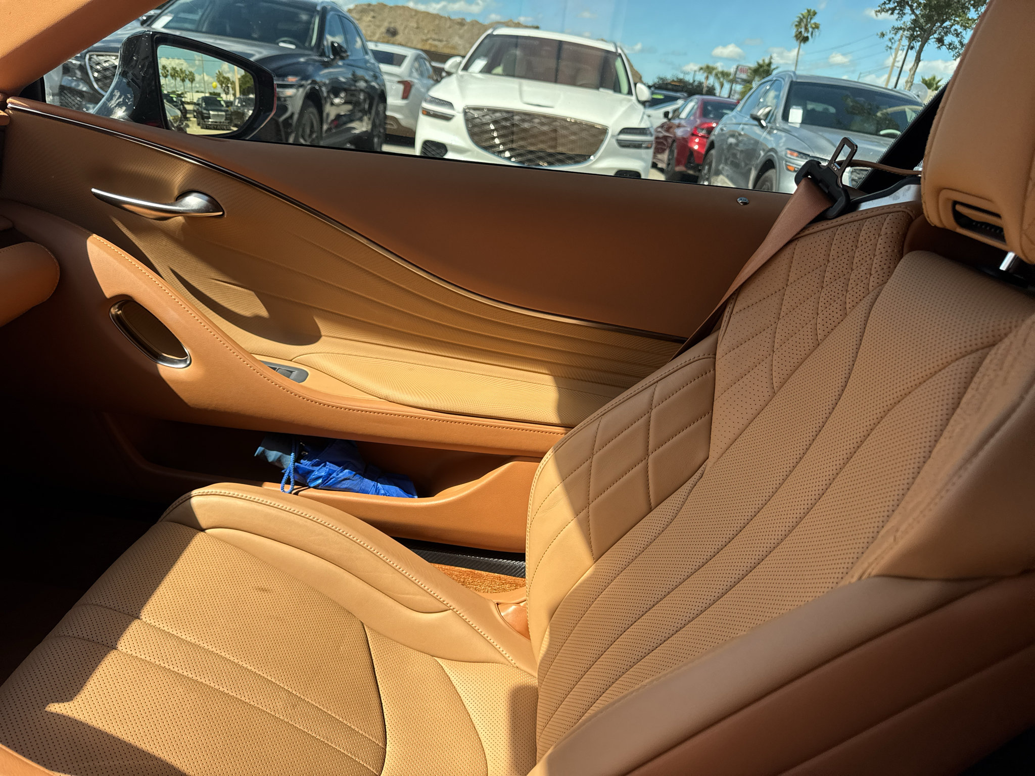 Used 2022 Lexus LC 500 Convertible w/ Touring Package RWD image 12