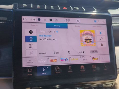 New 2025 Jeep Grand Cherokee Limited image 24