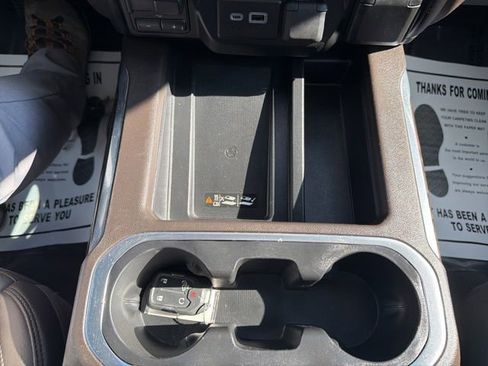 Used 2020 GMC Sierra 1500 Denali w/ Technology Package AWD/4WD image 24