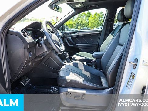Used 2023 Volkswagen Tiguan SE R-Line FWD image 16